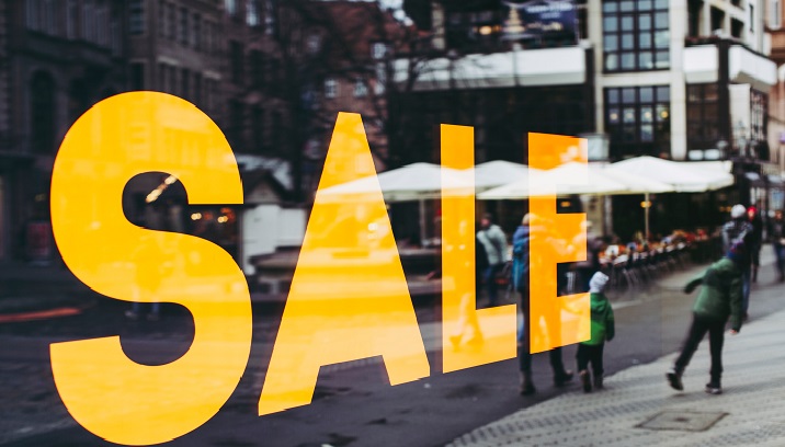 Why brands like Deciem and REI outdoors aren’t celebrating Black Friday. Unsplashed