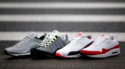 Nike air max shoes in four colors