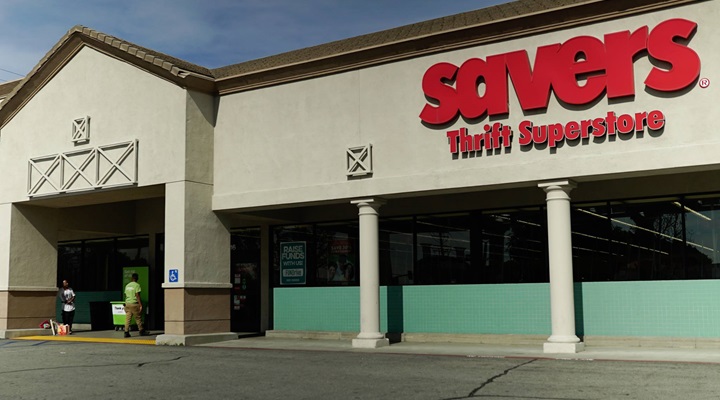 savers store exterior