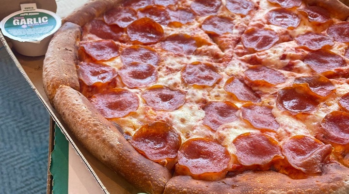 papa john's pizza pepperoni