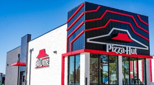 Image of Pizza Hut building.