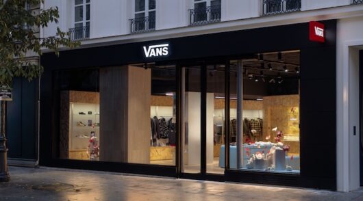 Vans Paris