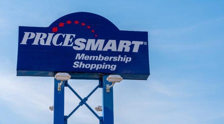 PriceSmart sign