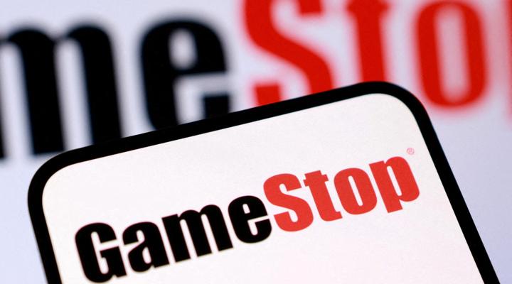 GameStop and Ebay logos.
