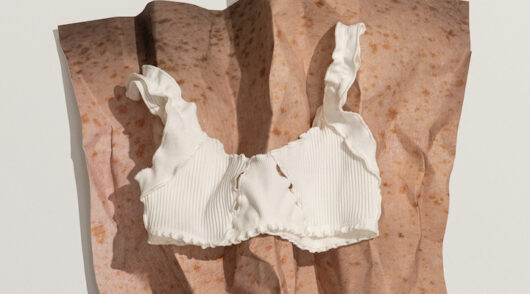 A close-up shot of a white bra from Ukrainian apparel brand Londi.