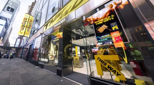 Insta360 flagship