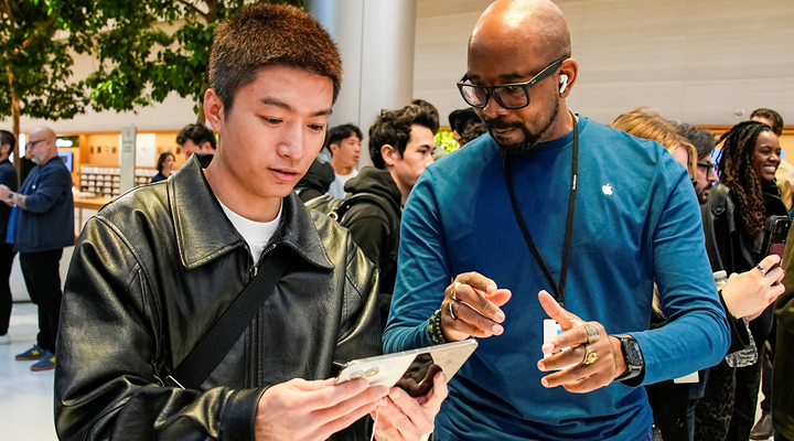 Apple’s first foldable iPhone launches worldwide.